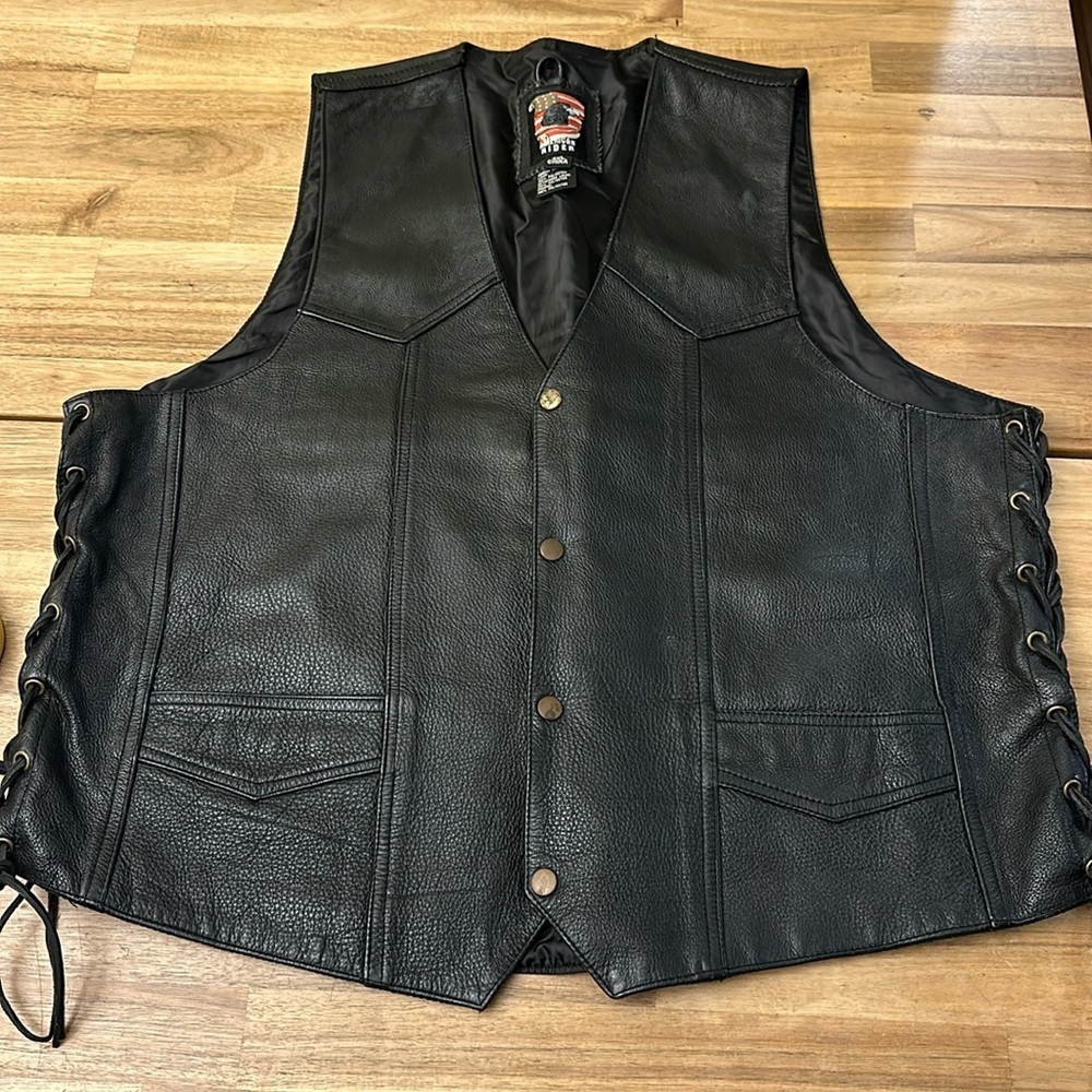 AMERICAN RIDER leather vest - Picture 2 of 10